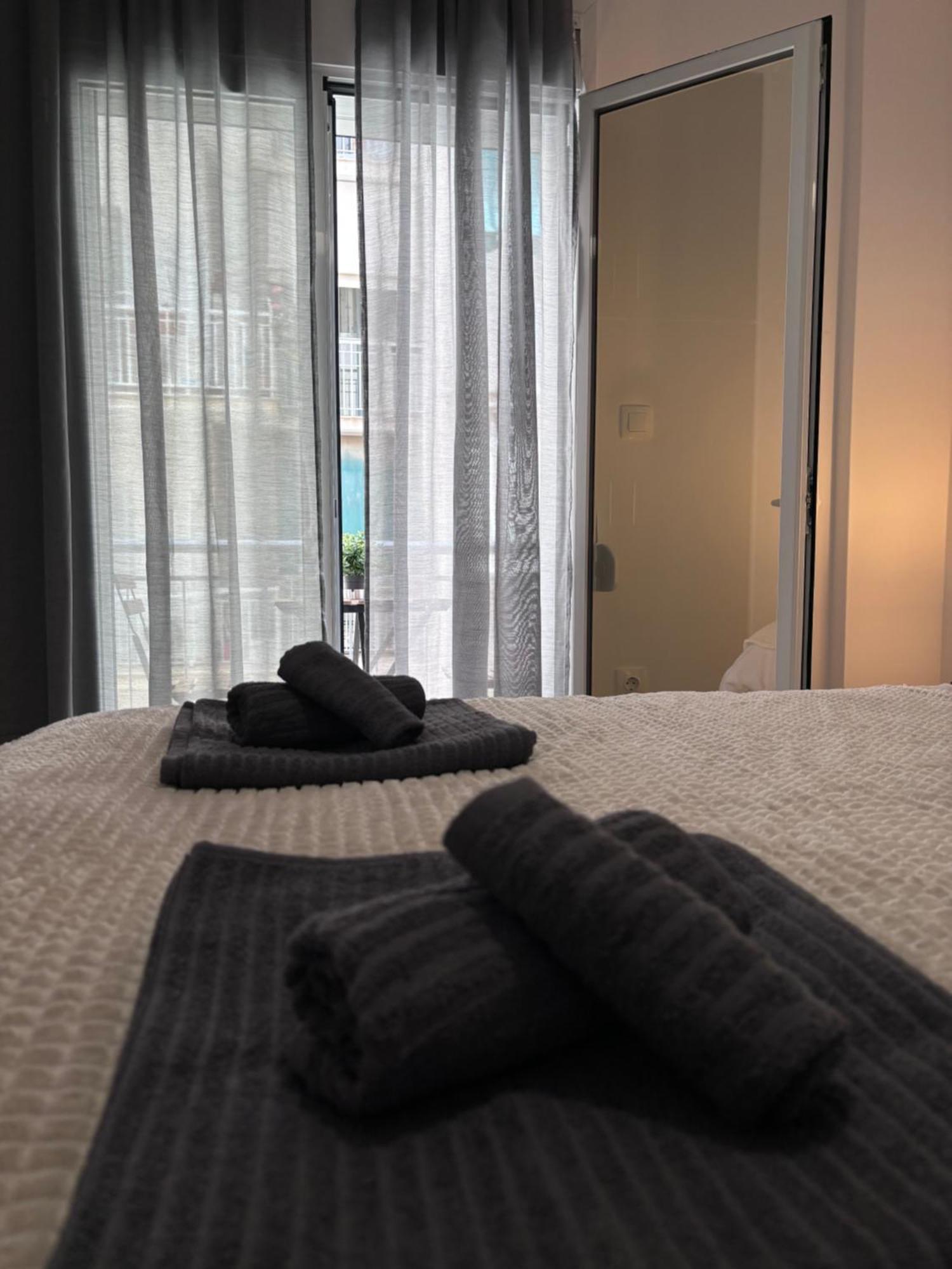 Cozy Apartment In The Heart Of Athènes Extérieur photo