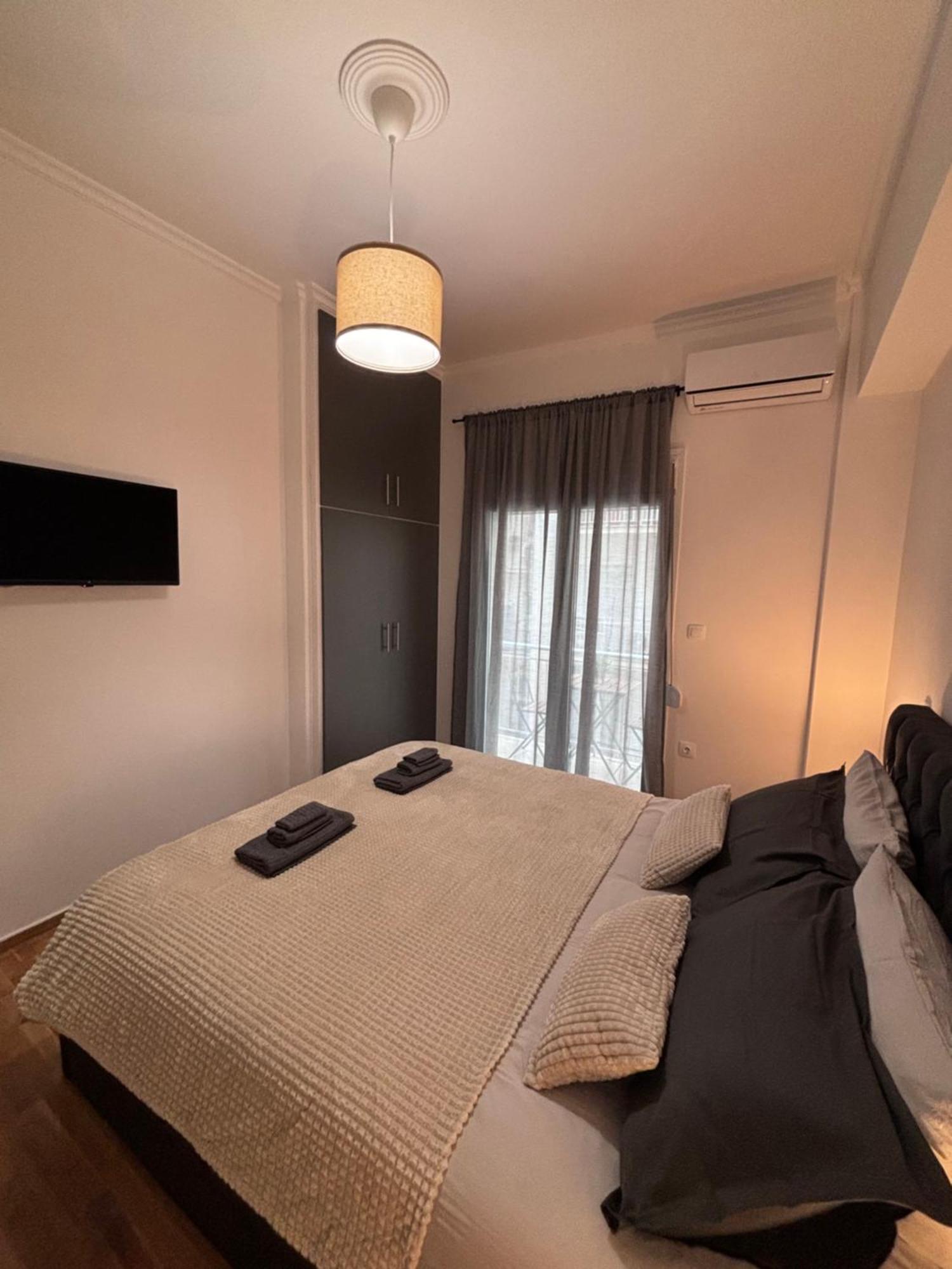 Cozy Apartment In The Heart Of Athènes Extérieur photo